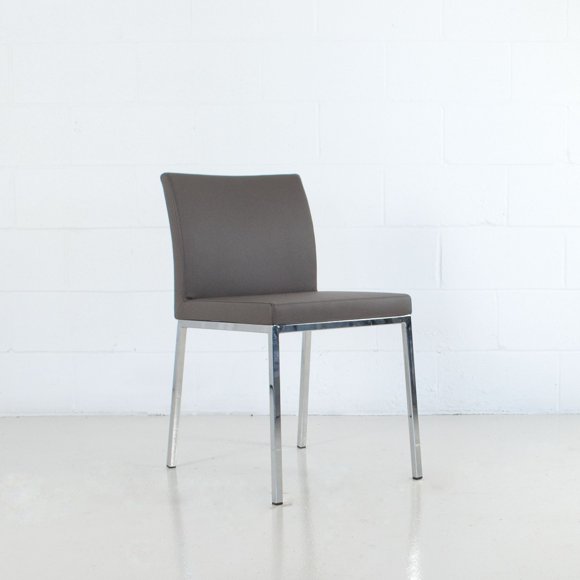 Kahlo Chaise Latérale Moderne en Similicuir et Acier Inoxydable - Qualité Contractuelle