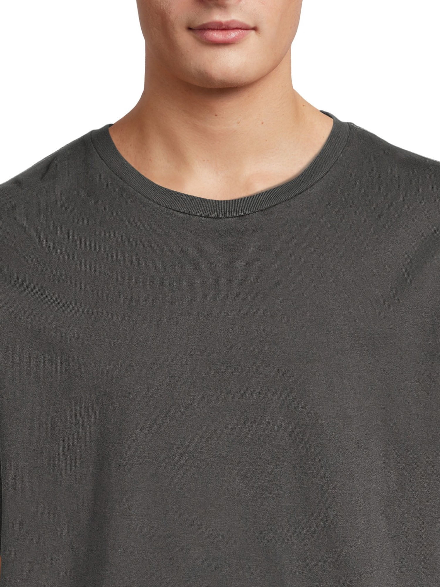 No Boundaries Men’s Oversized T-Shirt