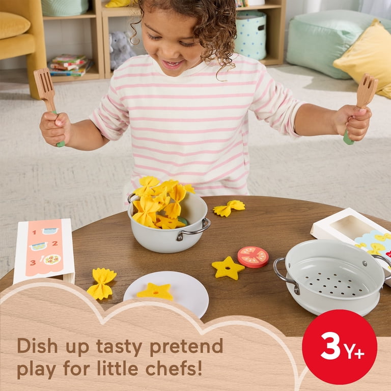 Pots and Pasta Chef Set with Wooden Food - 31 Pieces photo 2