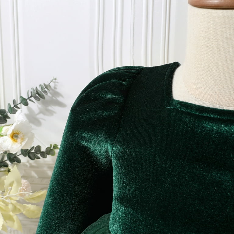 infant green velvet dress Green Velvet Vintage Style Baby Girl Christmas Dress Vintage Style Lace Collar Velvet Kids Christmas Photoshoot Outfit Christmas Party Dress
