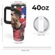 thumbnail image 2 of Christian Pulisic Vaso aislado de acero inoxidable con asa, diseño temático, regalo para familia, amigos y fans; incluye pajita y encaja en el portavasos estándar, 40 oz, 2 of 6