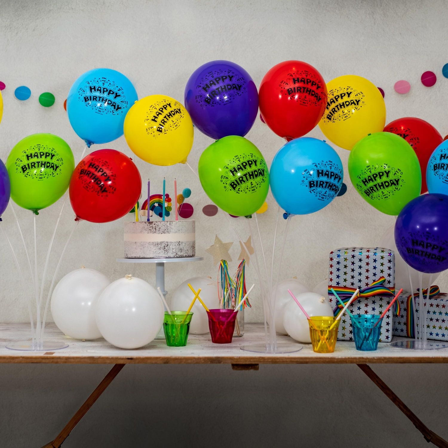 Ballons illuminés illooms à DEL de couleurs mixtes imprimé de « Happy Birthday » Paq. de 15