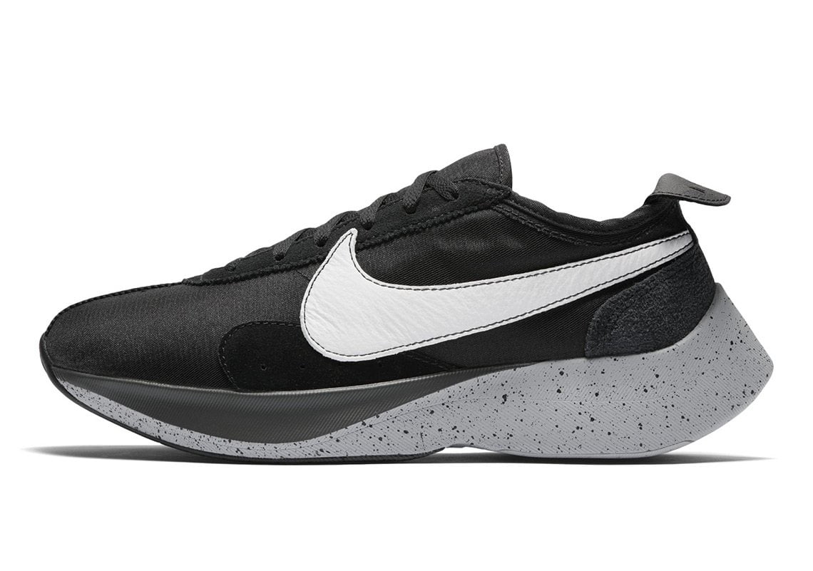 nike moon racer string