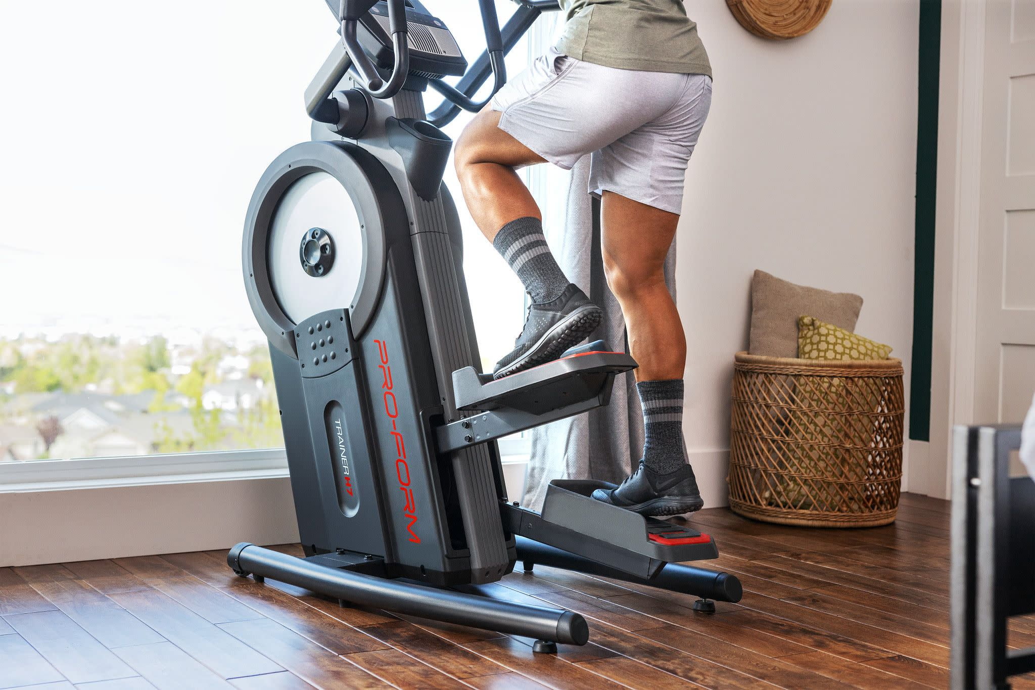 ProForm Trainer H7; iFIT-enabled Elliptical with Zimbabwe Ubuy