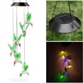 thumbnail image 1 of Campanas de viento solares para exteriores, que cambian de color, móviles, colgantes, campanillas de viento de colibrí verde, luz solar LED impermeable para exteriores, decoración de porche, terraza,, 1 of 6