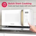 thumbnail image 3 of Horno de microondas retro Frigidaire de 1.05 pies cúbicos, 900 W, blanco/dorado, 3 of 9