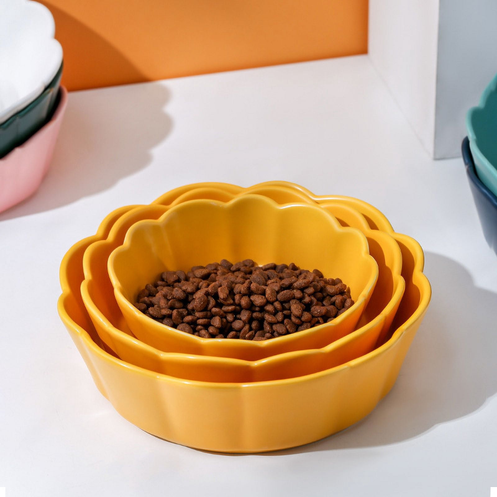 Creative Pet Ceramic Bowl Flower Cat Bowl Medium Dog Bowl Anti-Overturning Pet Bowl - yellow