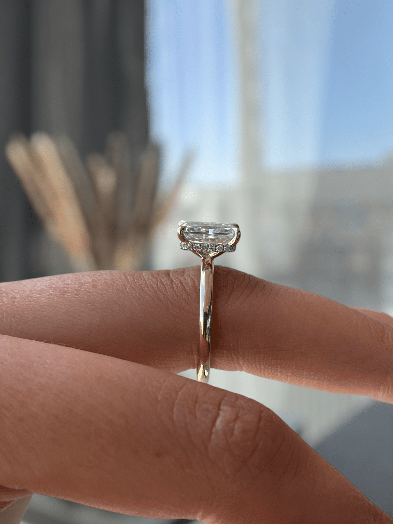 ESTE ORIGIN 4 Ctw Radiant Lab Grown Diamond Solitaire Ring with Hidden Halo in 10K Yellow Gold for Women