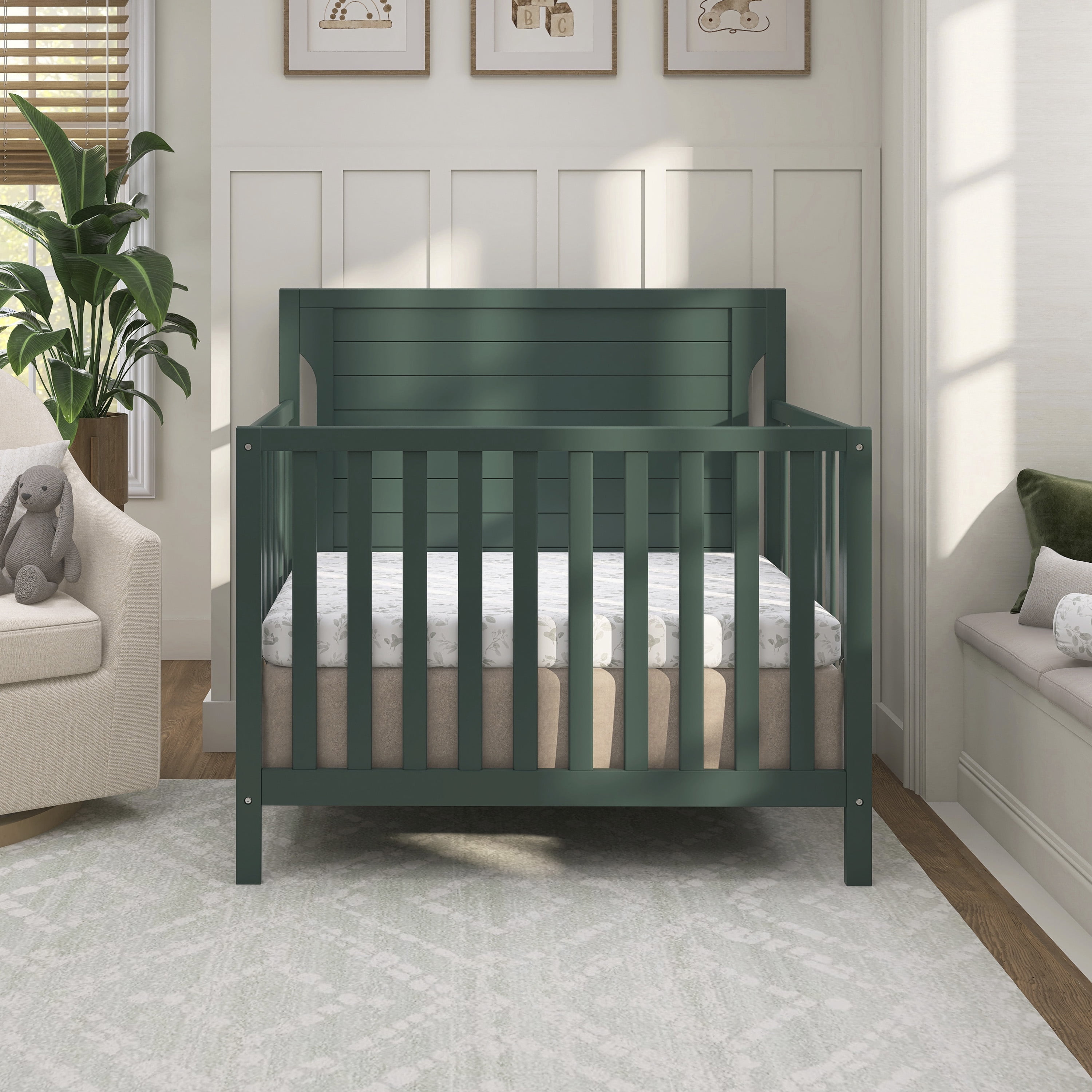 Dream On Me Bellport 4 in 1 Convertible Mini Crib In Green