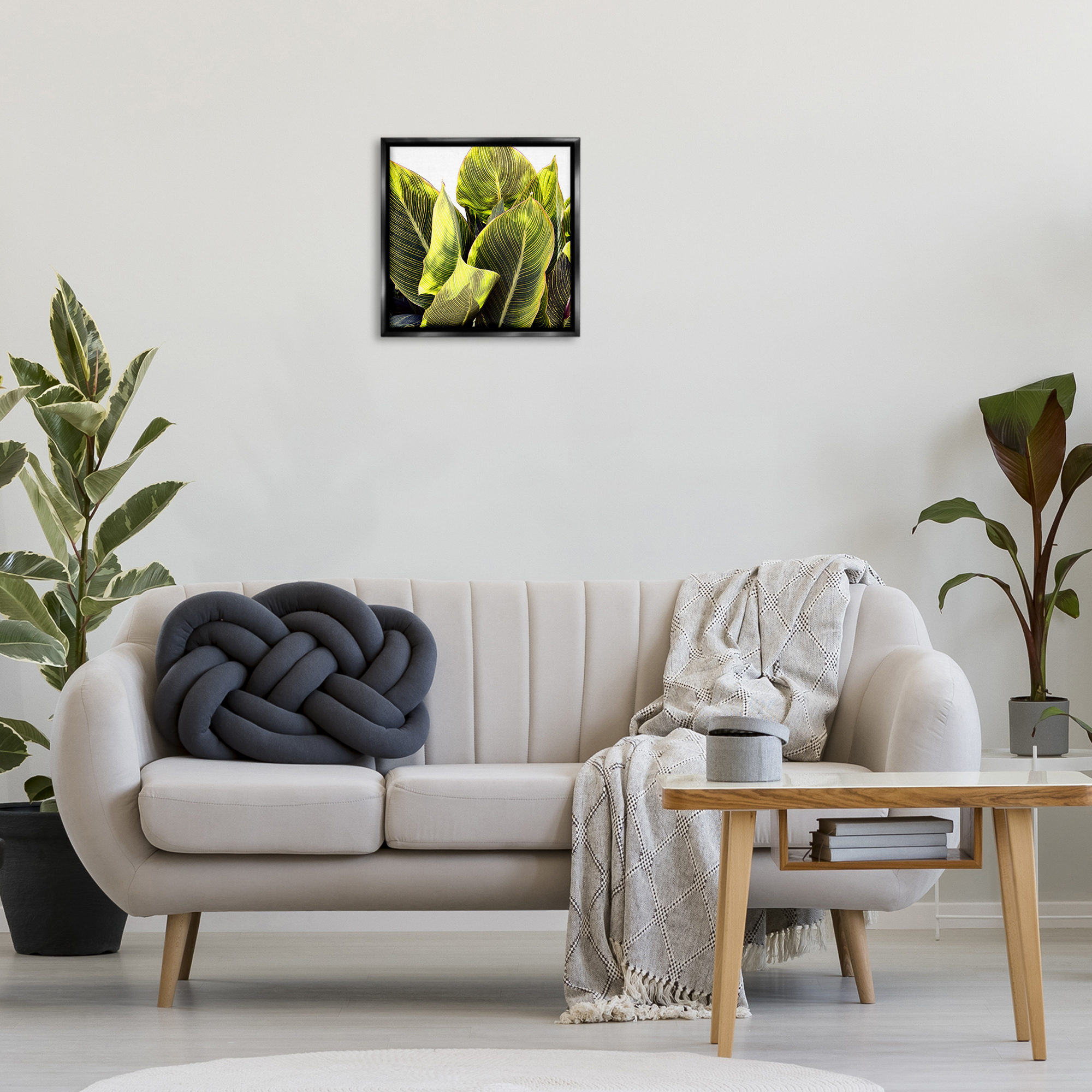 Stupell Industries Bright Tropical Leaves Botanical & Floral Painting Black Floater Framed Art Print Wall Art, 18 x 18