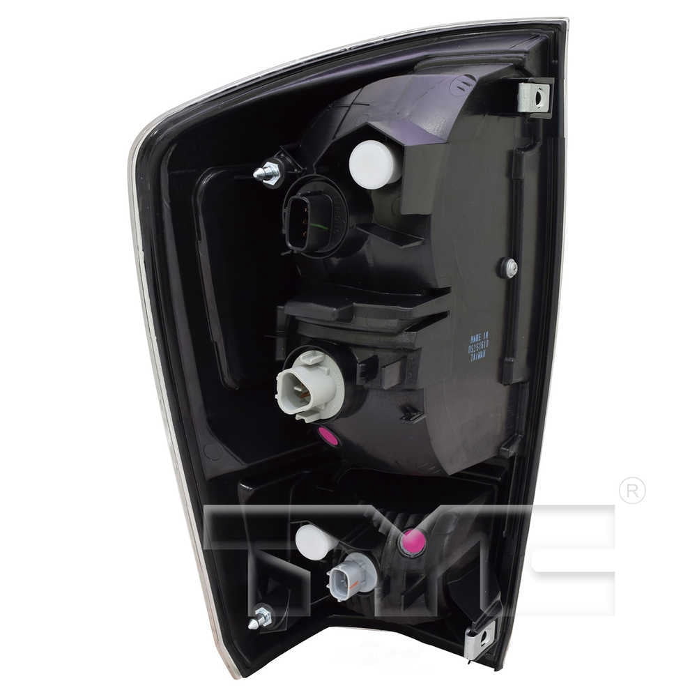 16-19 TY TACMA LMTD T.L RH Fits select: 2016 TOYOTA TACOMA ACCESS CAB/SR/SR5/TRD SPORT, 2017-2018 TOYOTA TACOMA DOUBLE CAB/LTD