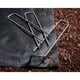 thumbnail image 4 of Estacas de jardín en forma de U de 150 mm, ideales para membranas contra malezas, telas, césped artificial, alfombras y redes galvanizadas (paquete de 50), 4 of 5