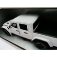 thumbnail image 4 of 2021 Jeep Gladiator Rubicon (Closed Top) Pickup Truck Black 1/24-1/27 Diecast Model Car by Motormax, 4 of 6