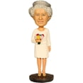 thumbnail image 1 of Estatua de la reina Isabel, recuerdo del jubileo de platino de la reina Isabel, decoración de mesa del 70 cumpleaños de Su Majestad la Reina, estatua de resina oscilante, 1 of 5