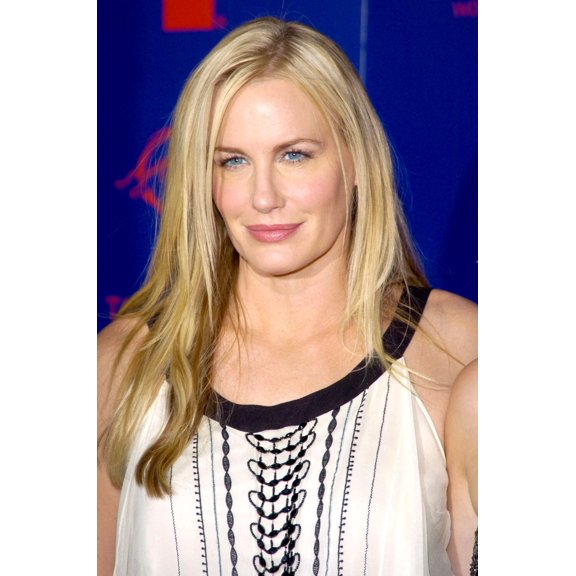 Daryl Hannah At Arrivals For 2005 Taurus World Stunt Awards, Paramount Pictures Studios, Los Angeles, Ca, Sunday, September 25, 2005. Photo By David LongendykeEverett Collection Celebrity (8 x 10)