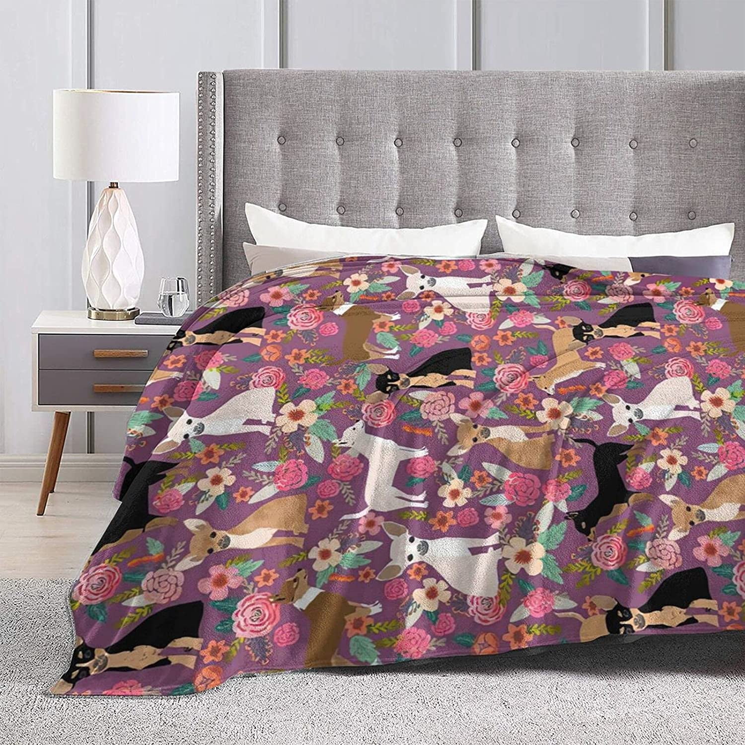 Newhomestyle 3D Flannel Plush Throw Blanket, 80"x60" Chihuahua Dog Breed Floral Pet Gifts Perfect Present Pattern, Super Cozy Air Conditioning Blanket