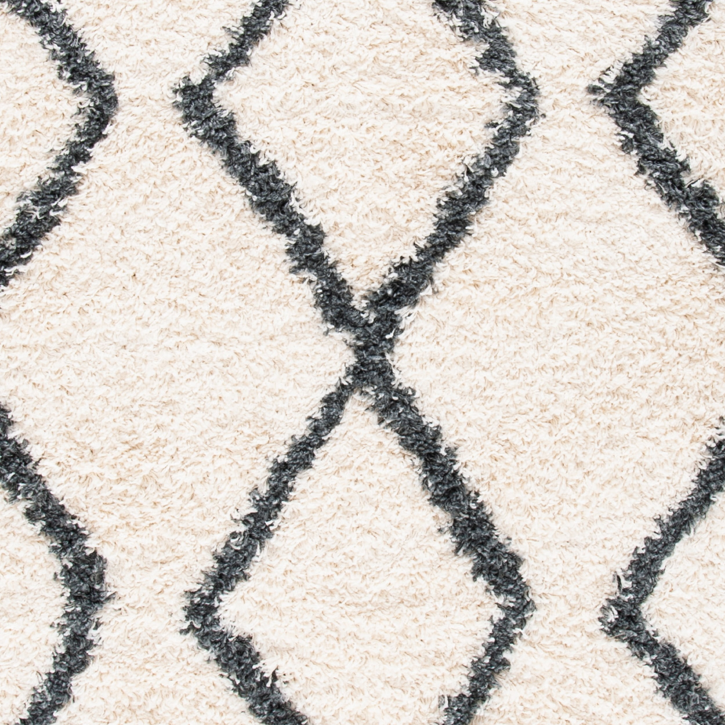 SAFAVIEH Venus Nanda Geometric Shag Area Rug, Ivory/Dark Grey, 6'7" x 6'7" Square