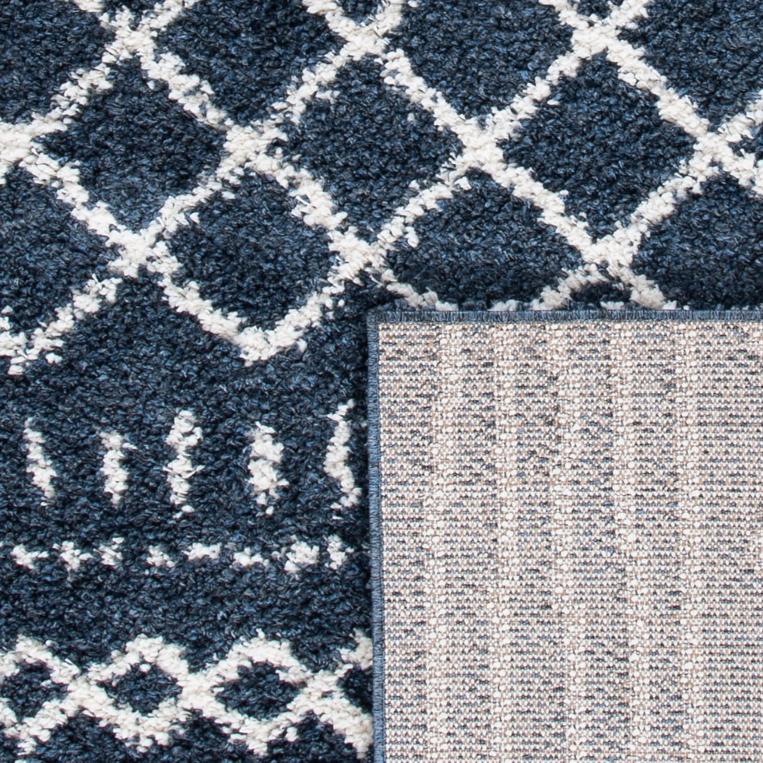 Safavieh Arizona Teagan Geometric Shag Area Rug, Slate Blue/Ivory, 6' x 8' Oval