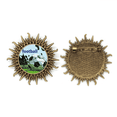 thumbnail image 1 of Primer movimiento mundial de Fútbol Pin de gancho de metal vintage con forma de sol Unbranded M, 1 of 3