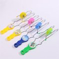 thumbnail image 1 of Juego de ruedas giratorias retro iluminadas para niños: incluye 4 giros de riel de 8,5 pulgadas, fascinantes efectos de giro e iluminación: un regalo divertido para niños y niñas TUNC Sencillez, 1 of 4
