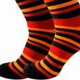 thumbnail image 3 of Chaussettes Rayées Orange Rouge Brûlé de Sock Panda (Adulte Grand), 3 of 3