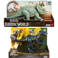 thumbnail image 2 of Figura de dinosaurio Indoraptor Triceratops Gigantic Trackers de Jurassic World con equipo de seguimiento y 3 ataques, 2 of 5