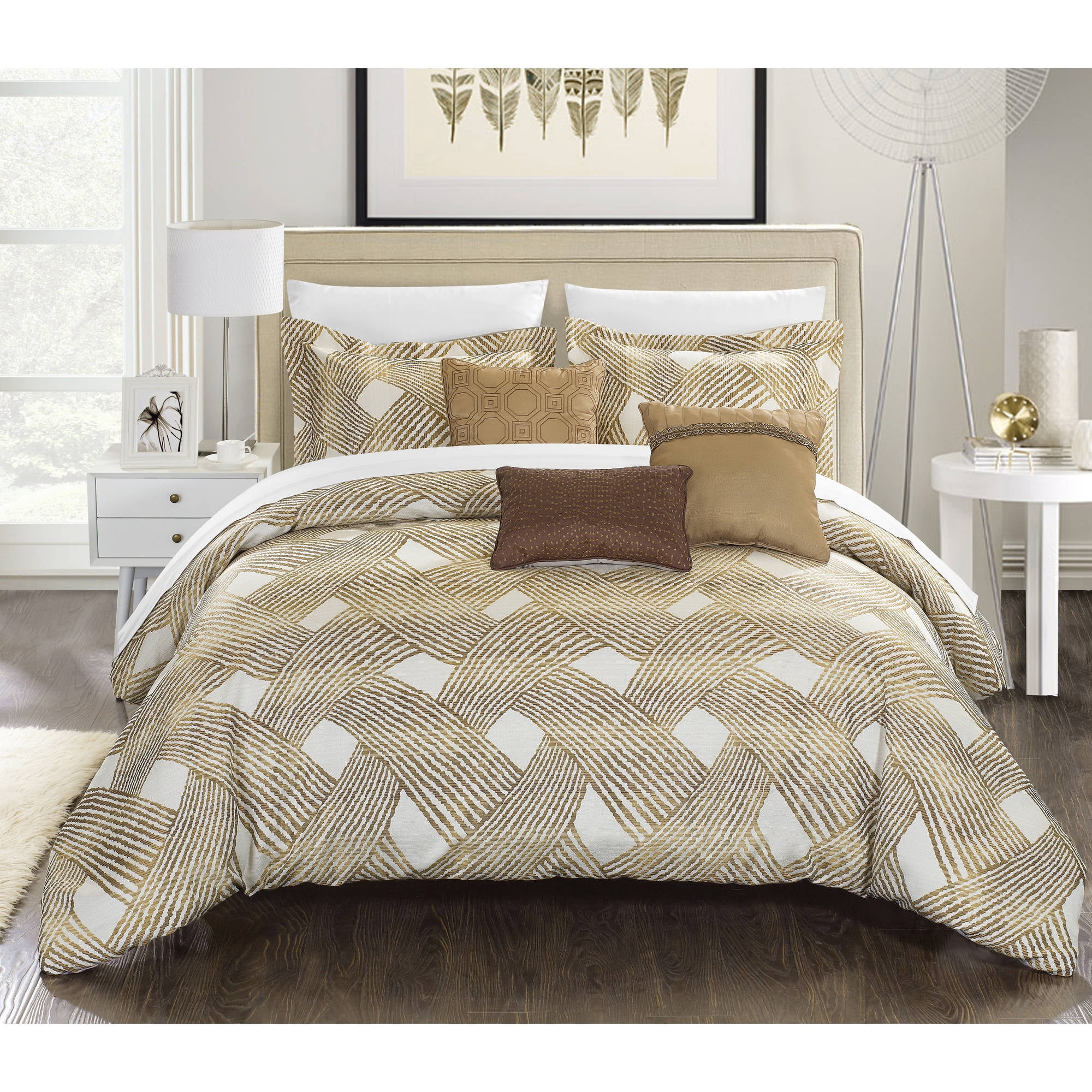 Chic Home 10Piece Jacquard Comforter Set, King, Gold