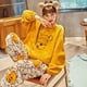 thumbnail image 4 of Pijama de otoño e invierno para mujer, de manga larga, de polar coral, estilo dulce de franela, Winnie the Poole, traje de casa, 4 of 6