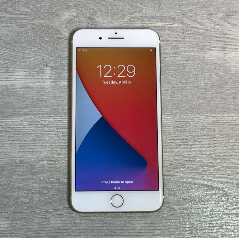 Iphone ET772 SIMフリー iPhone7Plus ゴールド 256GB ジャンク ロック 