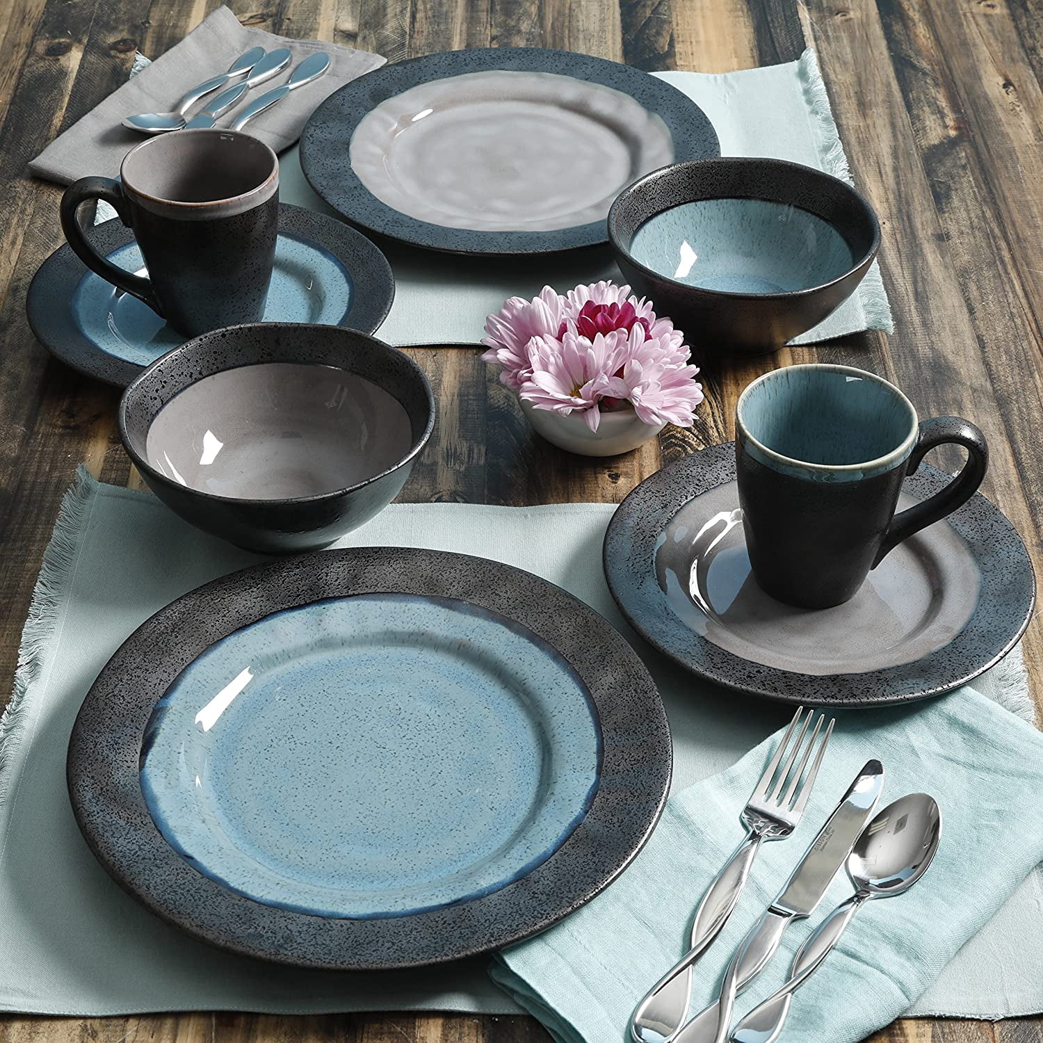 Gibson Elite Dragonstone 16-Piece Dinnerware Set - Aqua