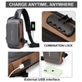 thumbnail image 4 of Mochila bandolera HOXSURY USB antirrobo impermeable gris 17 cm x 7 cm x 31 cm, 4 of 7