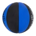 thumbnail image 4 of Balón de baloncesto Spalding Varsity azul/negro para exterior 28,5"", 4 of 5