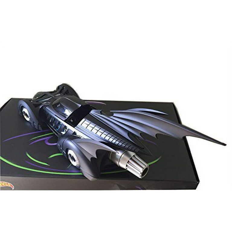 1/18 バットモービル　1995 バットマン　合金車　ミニカー 1:18 Batmobile 1995 Forever Spray Device Classic Alloy