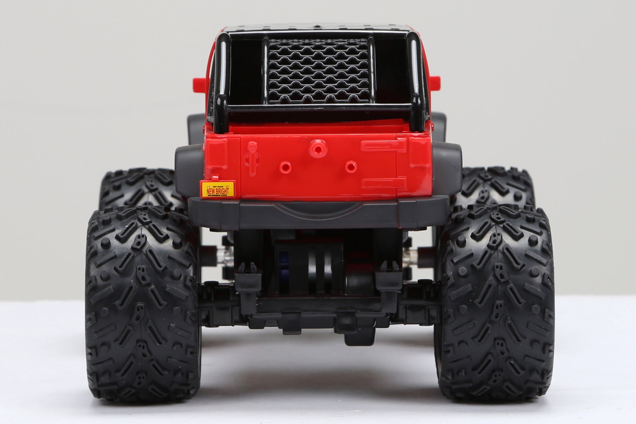 New Bright (1:16) Jeep 2019 Wrangler Battery Radio Control Truck, 1688U-4R