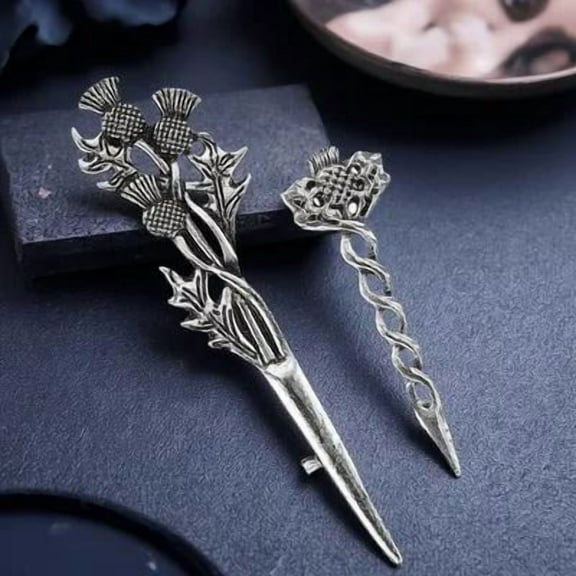 UEETEK Scottish Thistle Brooch for Men's Alloy Lapel Assorted Color Easy to Use 2 Pcs