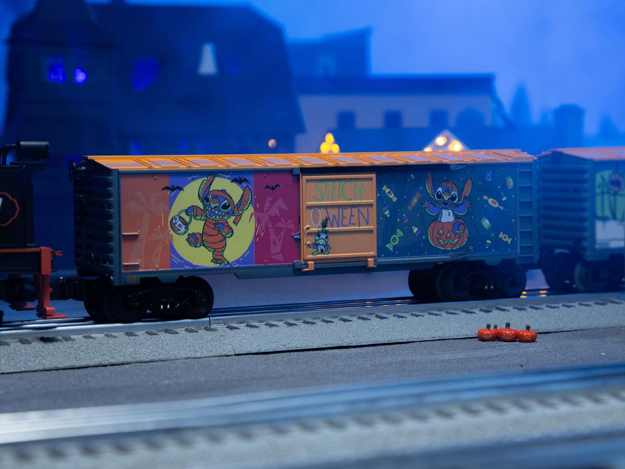 Lionel Disney Stitch Halloween O Gauge Model Train Boxcar for Ages 14+