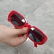 thumbnail image 2 of Gafas de sol rectangulares pequeñas para mujer, lentes de sol cuadradas de marca Vintage, antideslumbrantes, clásicas, negras, Punk, UV400, 2024, 2 of 4