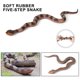 thumbnail image 5 of Serpiente de goma súper realista que ahuyenta a las aves. Serpiente falsa realista de TPR, adecuada para cobras de jardín, serpientes de cascabel, serpientes venenosas, etc., 5 of 5