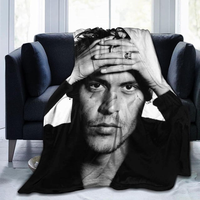 Johnny Depp Blanket Bedding Fleece Blanket Soft Throw Blankets Lightweight Anti-Static Blanket - 3 Sizes