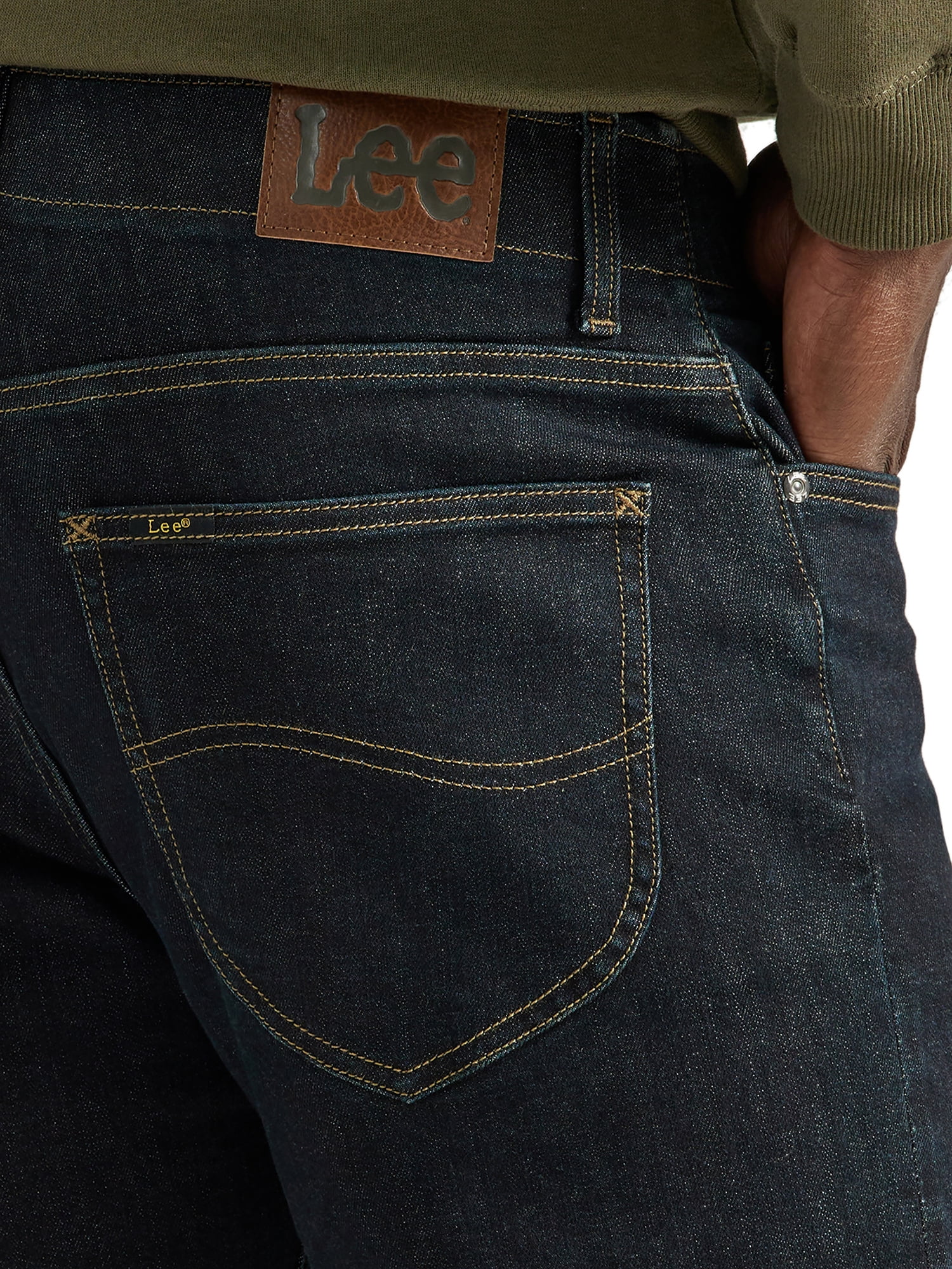 Lee Men’s and Big Men’s Extreme Motion Straight Fit Tapered Leg Jeans