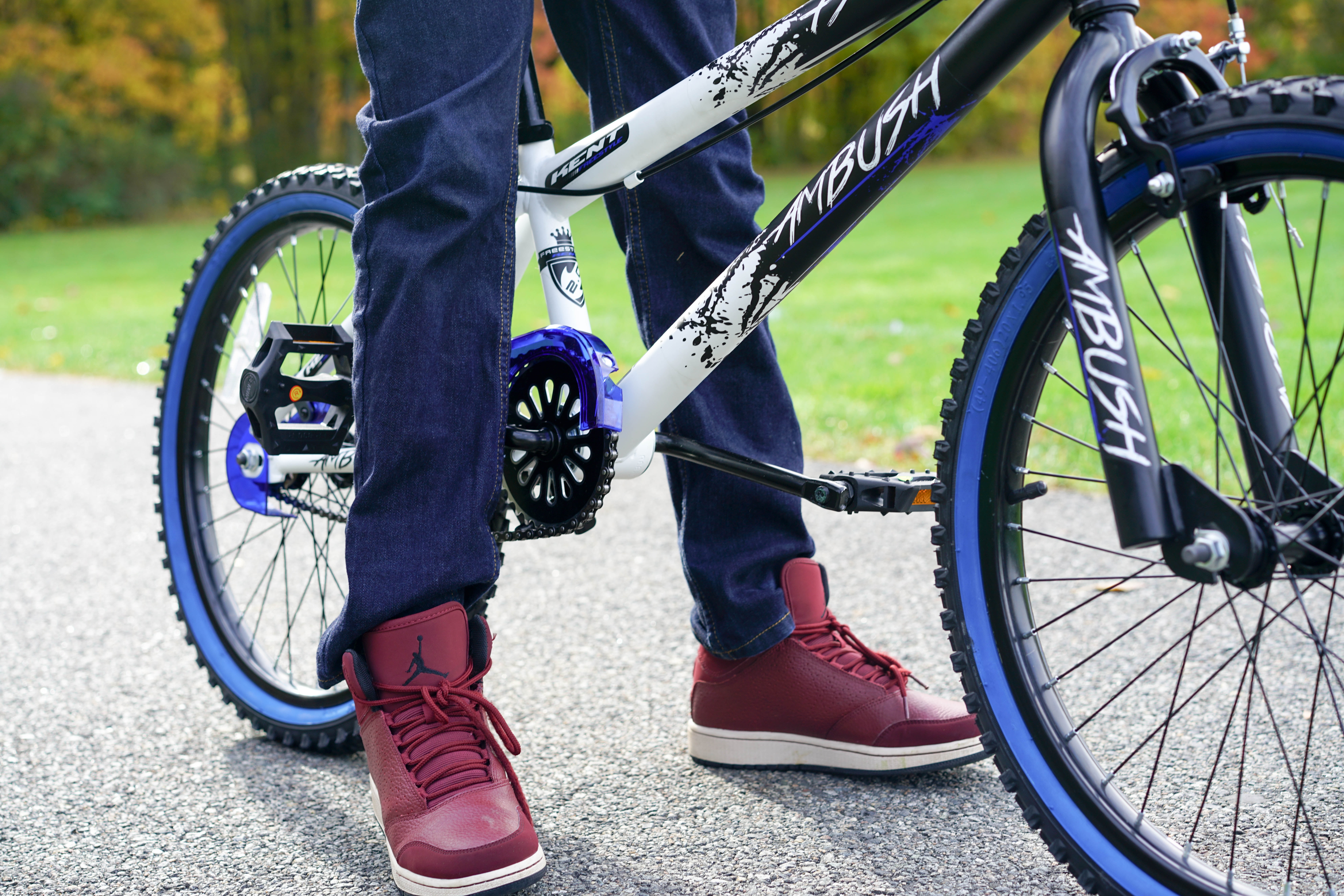 Kent 20 ambush bmx boy's bike blue sale