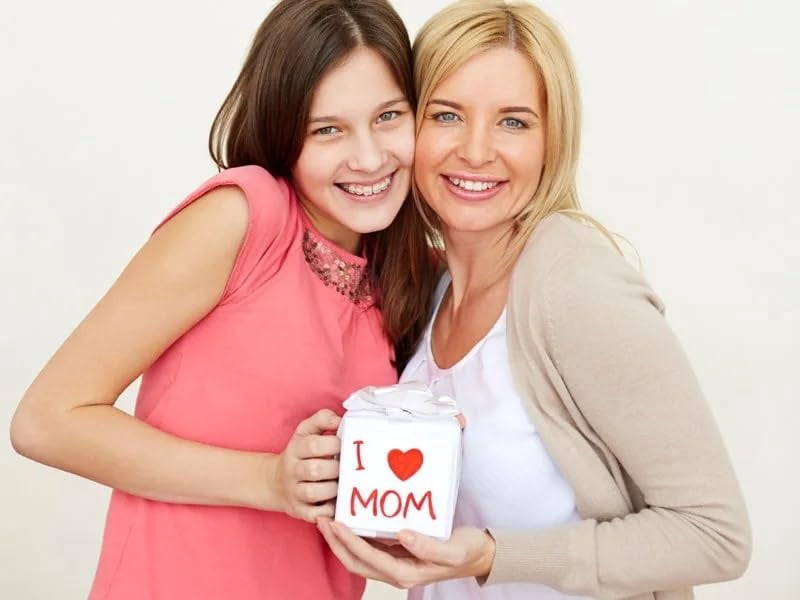 Mom Necklace as Mom Birthday Gifts from Daughter Son, Mother Necklaces as Birthday Gifts for Mom, Mom jewelry as Unique Sentimental Jewelry Gifts for Mom