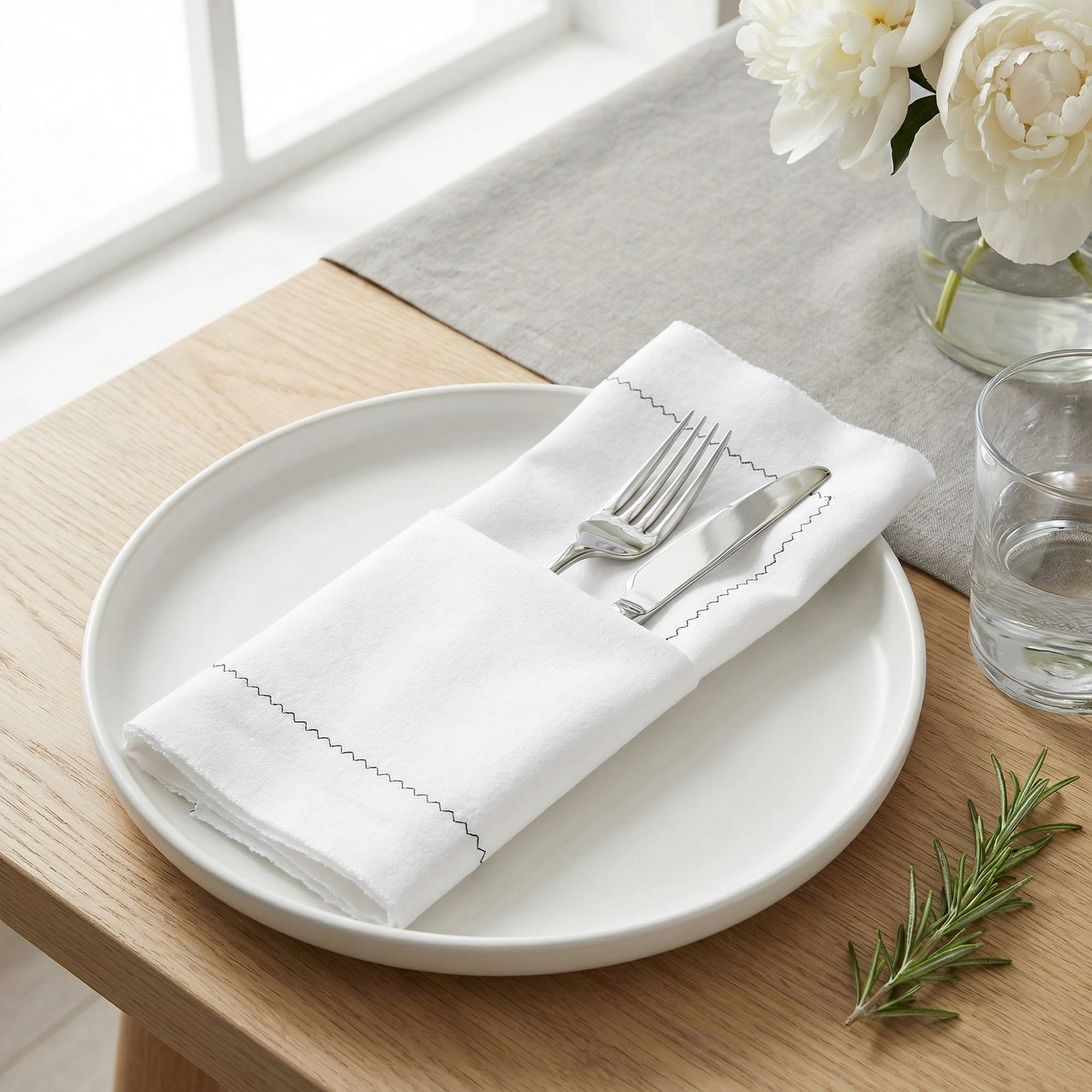 Unique Bargains 12Pcs Washable Reusable Home Cloth Napkins White 18x18inch