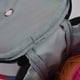 thumbnail image 4 of Organizador portátil con ganchos, ideal para suministros de costura y proyectos de bricolaje, regalo perfecto para mamás astutas Bolsa de almacenamiento de hilo redonda para tejer y crochet, 4 of 6