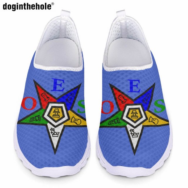 Nuestras zapatillas para correr están hechas de material EVA de alta calidad como suela. Adopta el diseño de malla superior, que puede ampliar las características agradables para la piel y transpirabl