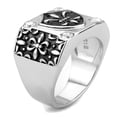 thumbnail image 2 of Anillo Color Plata Para Hombres de Acero Inoxidable Cruz en Cuatro Puntos de Diamante, 2 of 5