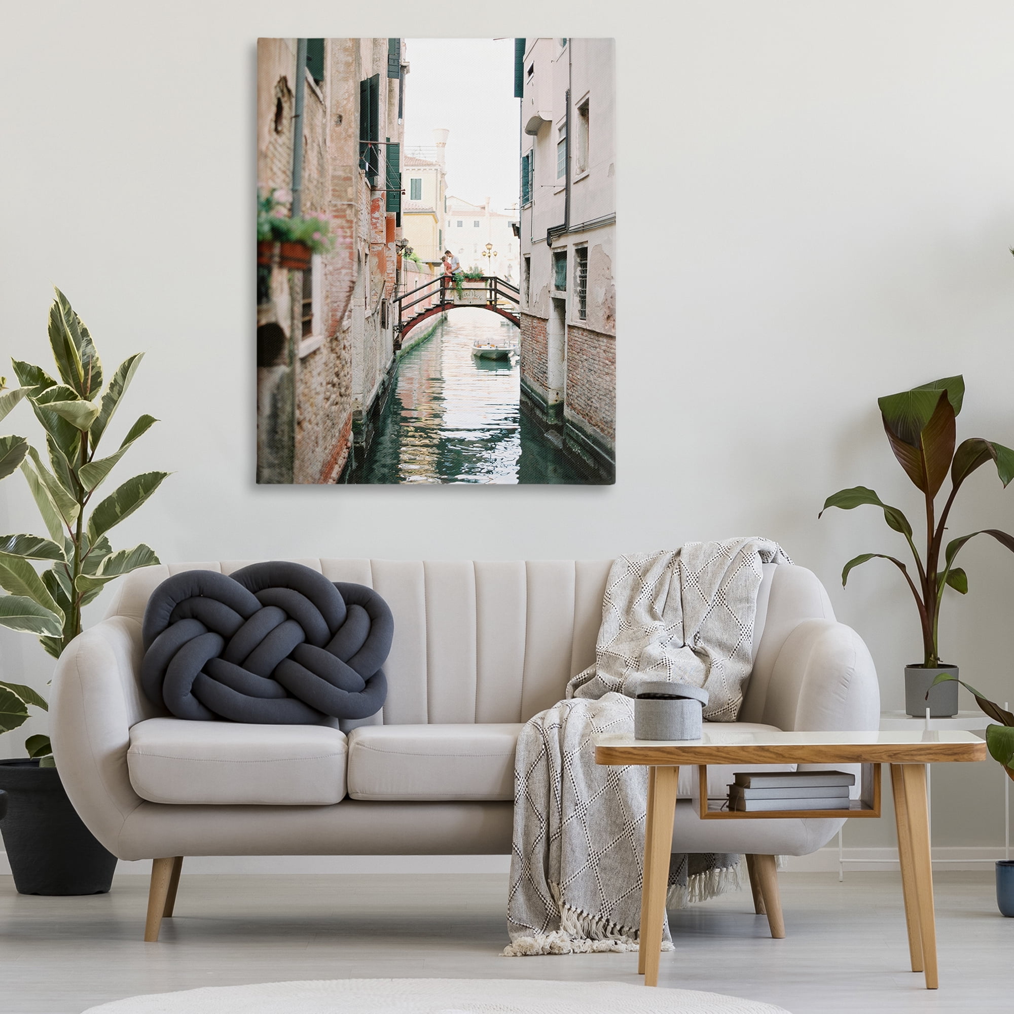 Stupell Industries Couple on Canal Bridge Town & City Photography Gallery Wrapped Canvas Art Print Wall Art, 36 x 48