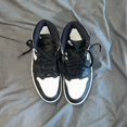 thumbnail image 4 of Jordan Noir et Blanc Jordan 1, 4 of 5