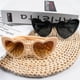 thumbnail image 3 of Gafas de sol con forma de corazón para mujer, gafas de sol Retro de ojo de gato, decoración de compromiso de boda, compras, viajes, accesorios de fiesta, 3 of 4