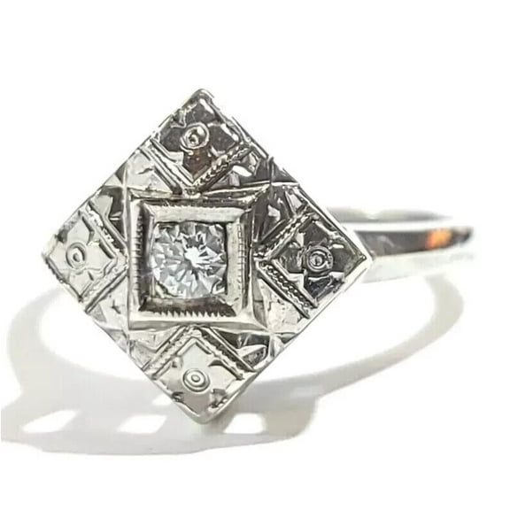 Antique Solitaire Round Diamond Kite Shape Ring 1.5 Ct Diamond 14K White Gold Over
